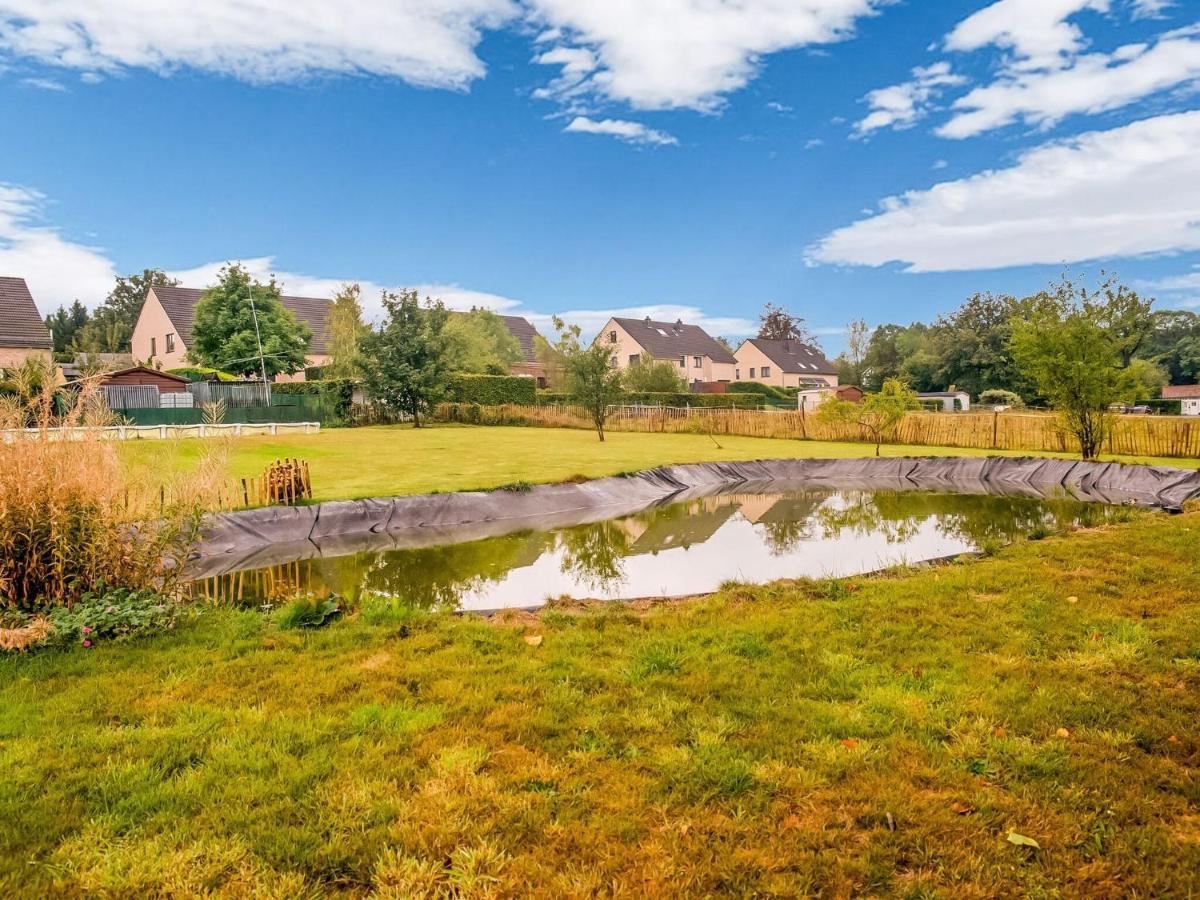 Splendid Villa In Sart Jalhay With Swimming Pool Nivezé Екстериор снимка